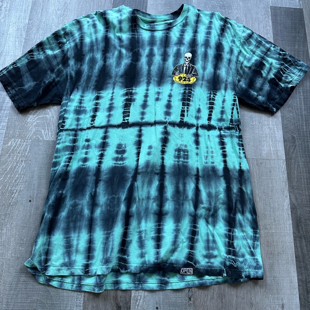 SKELETON TSHIRT